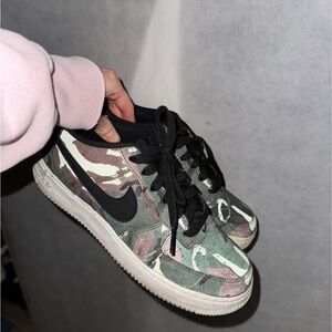 Reflective Camouflage Air Forces
